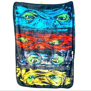 Northwest Nickelodeons Teenage Mutant Ninja Turtles Ninjas of the Night Throw